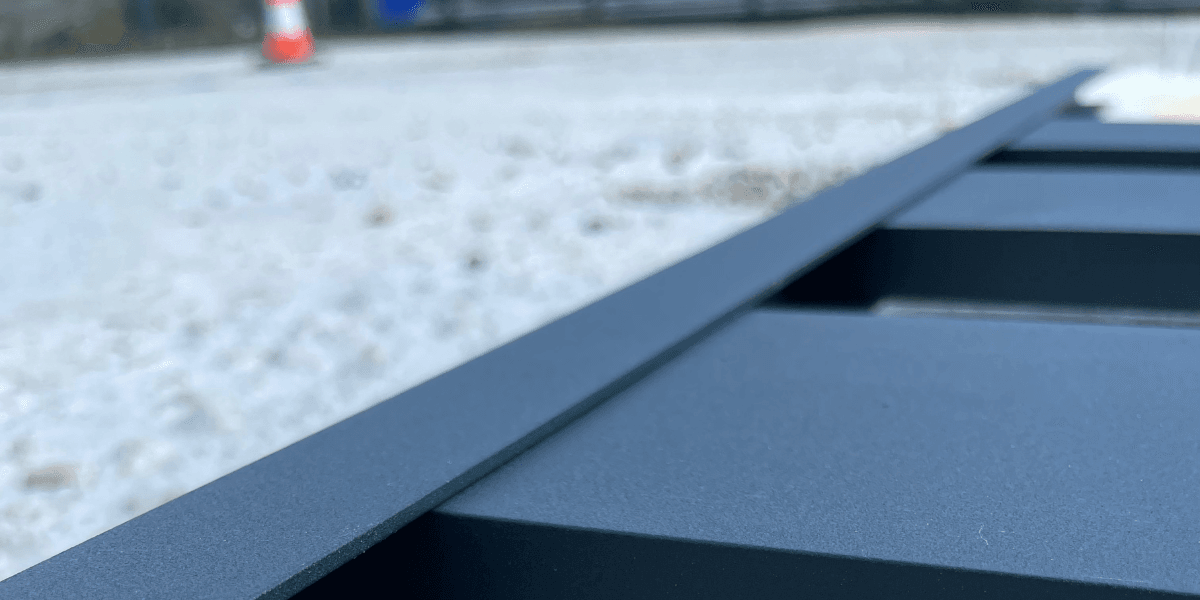 hlinikova-lamela-so-strukturou-real